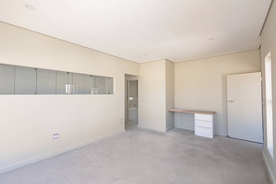 4 Bedroom Property for Sale in Sandown Western Cape